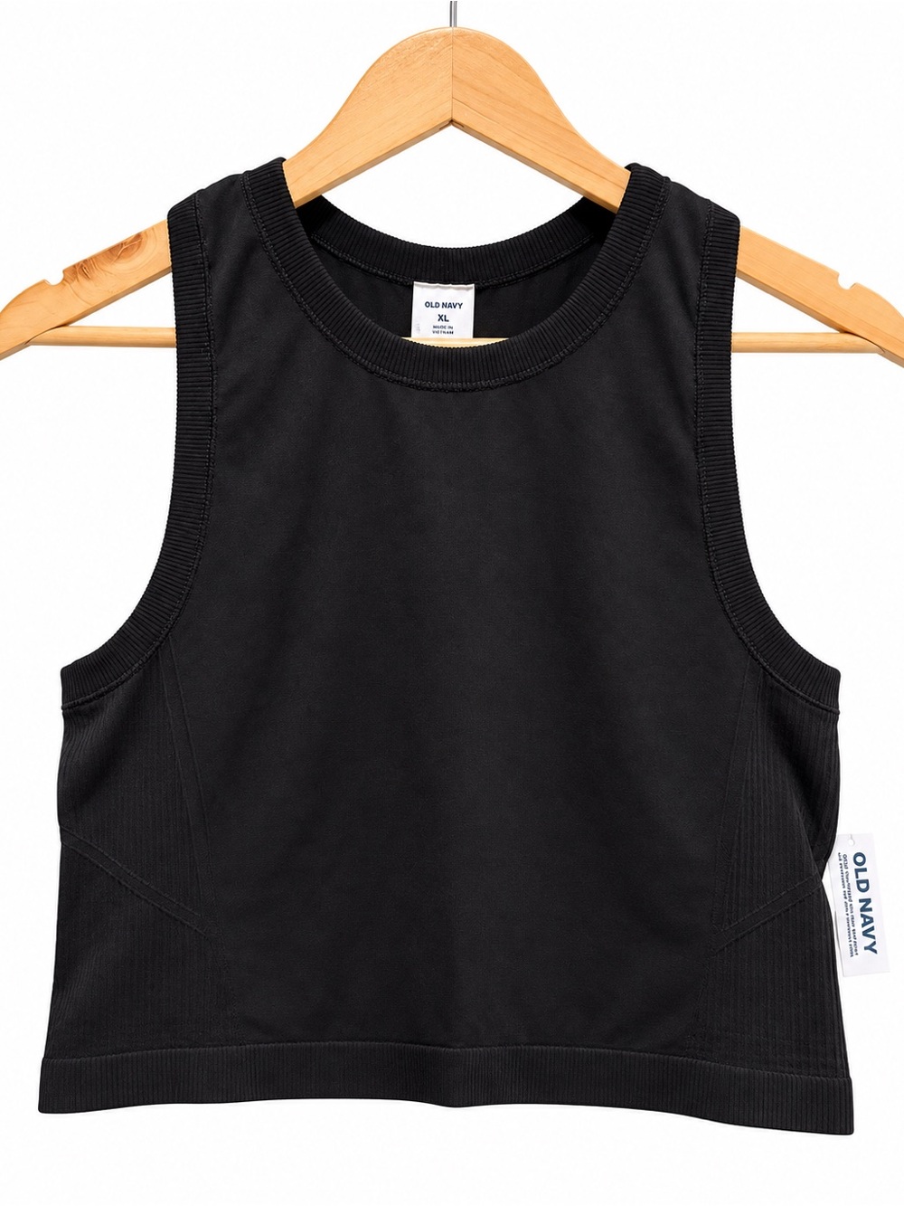 NWT Old Navy Black Seamless Go-Dry Racerback Crop Tank XL